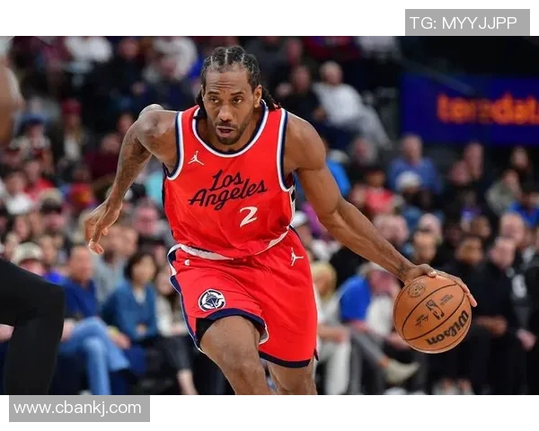 伦纳德30分统治攻防助快船大比分领先国王